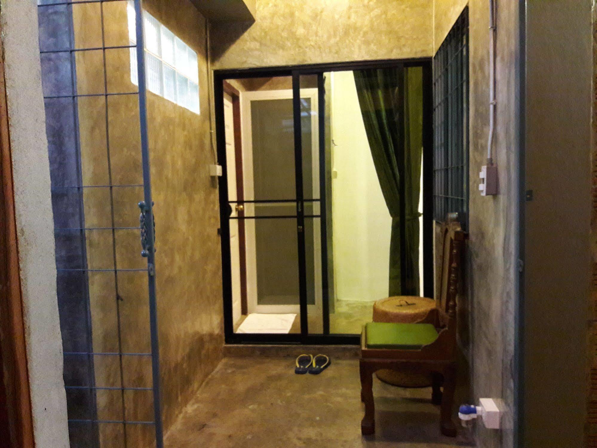 Plern Plern Bed And Bike Hotel Chiang Mai Exterior photo