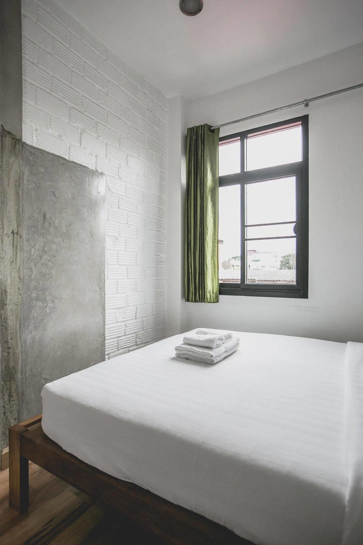 Plern Plern Bed And Bike Hotel Chiang Mai Exterior photo